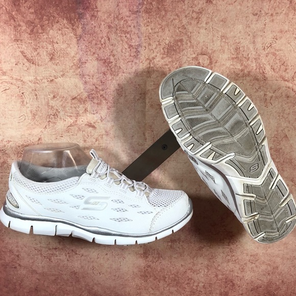 sketchers going places